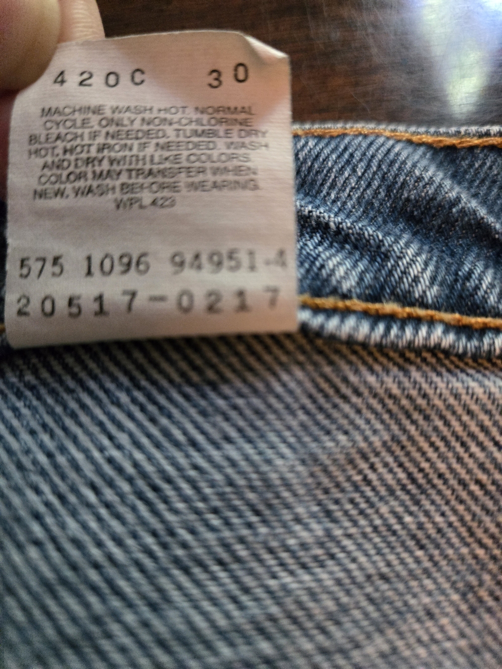 Levi's Men's Faded Blue Bootcut Jeans - Picture 7 of 16